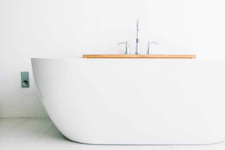 Choosing a Bath – What You Need to Know